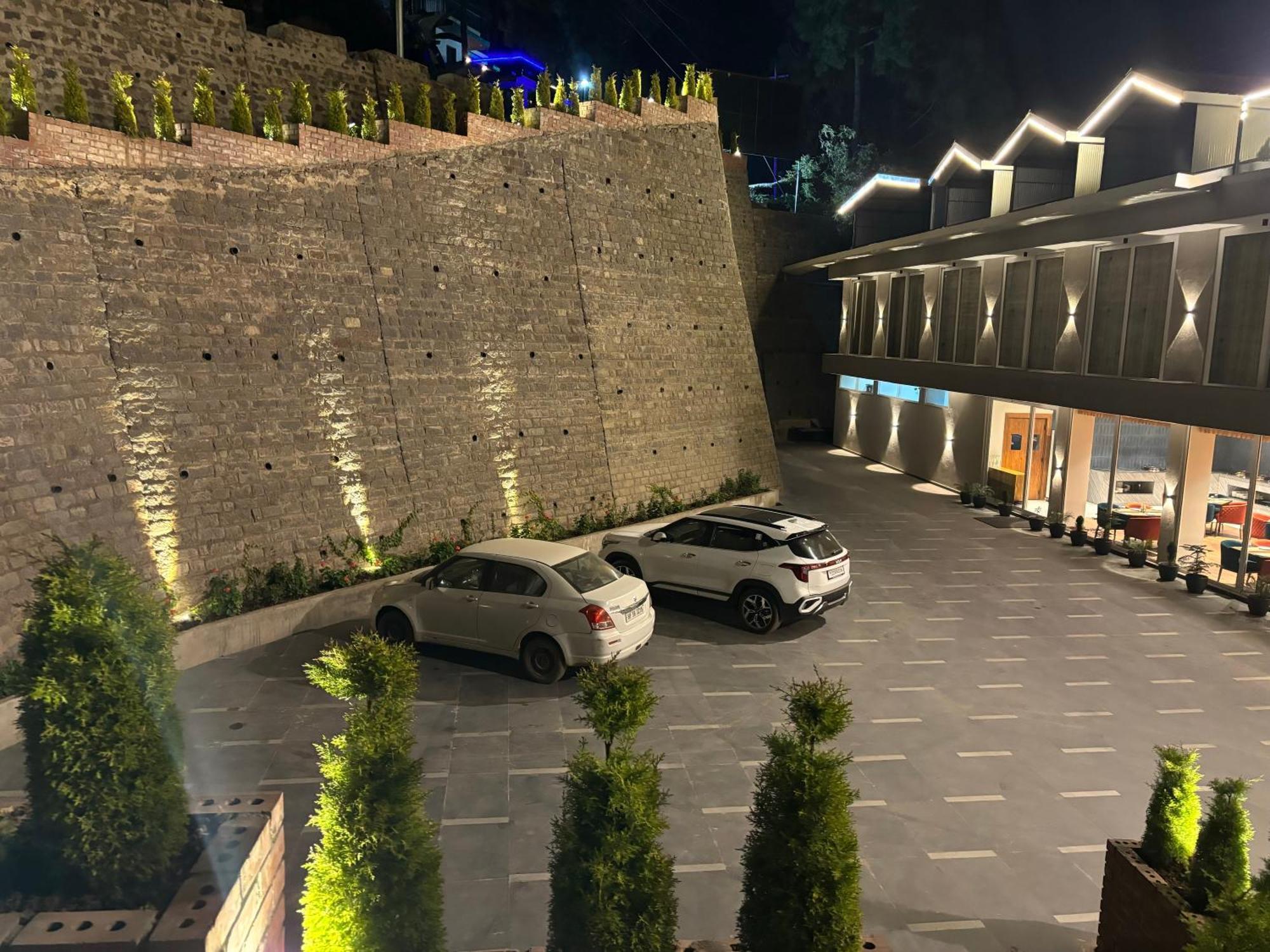Arnisa Kasauli - A Boutique Hotel Bagian luar foto